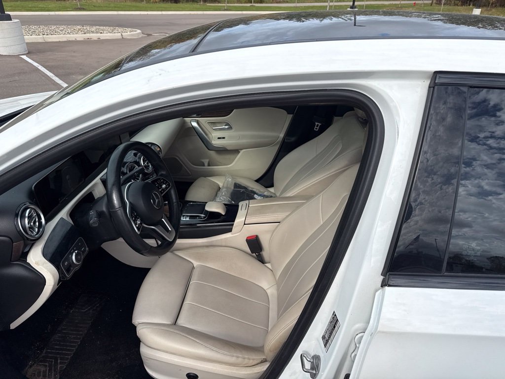 Used 2019 Mercedes-Benz A 220 4MATIC image 4