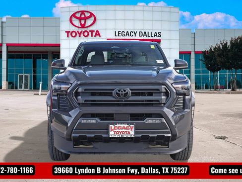 Used 2024 Toyota Tacoma SR5 image 7