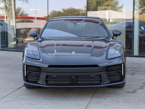 New 2026 Porsche Panamera image 6