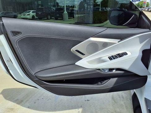 Used 2023 Chevrolet Corvette Stingray Preferred Conv w/ Z51 Performance Package RWD image 16