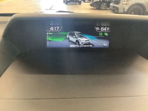 Used 2023 Subaru Forester Limited image 9