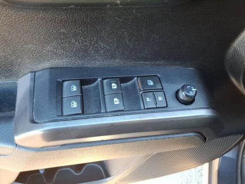 Used 2021 Toyota Tacoma TRD Sport image 25