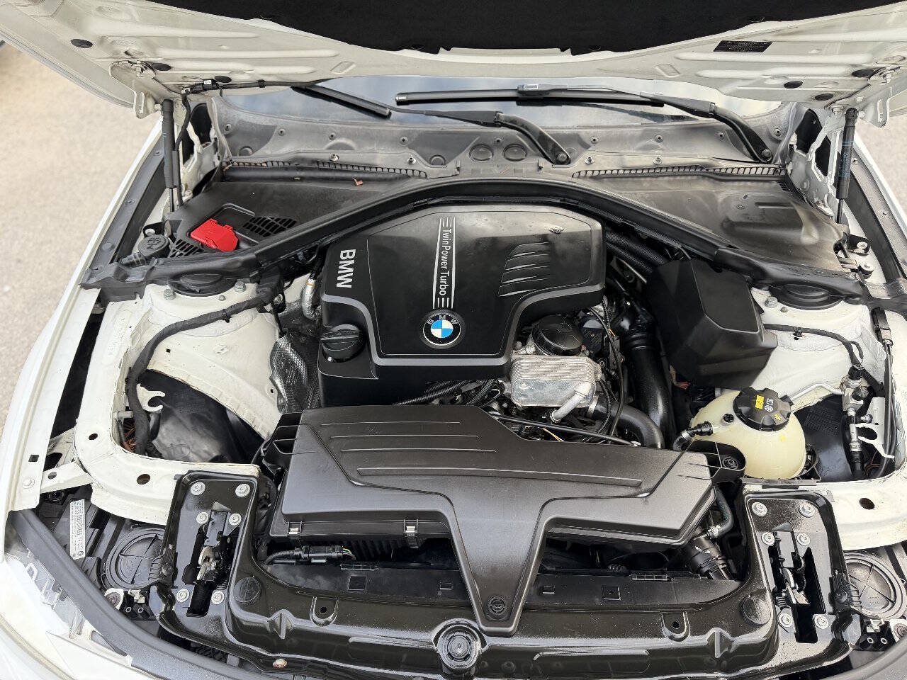 Used 2015 BMW 328i xDrive Sedan AWD/4WD image 22
