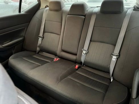 Used 2024 Nissan Altima 2.5 SV image 21