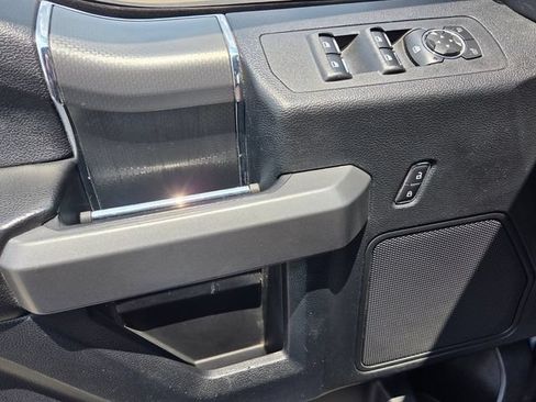 Used 2016 Ford F150 XLT w/ Equipment Group 302A Luxury AWD/4WD image 26