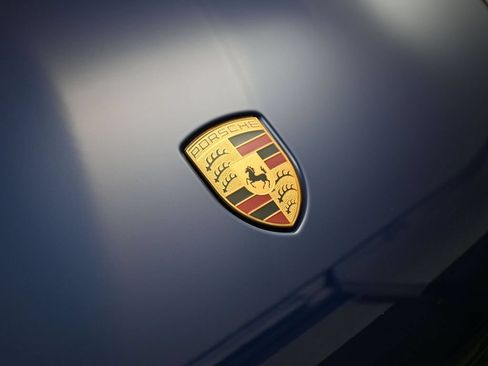 Certified 2026 Porsche Macan AWD/4WD image 13