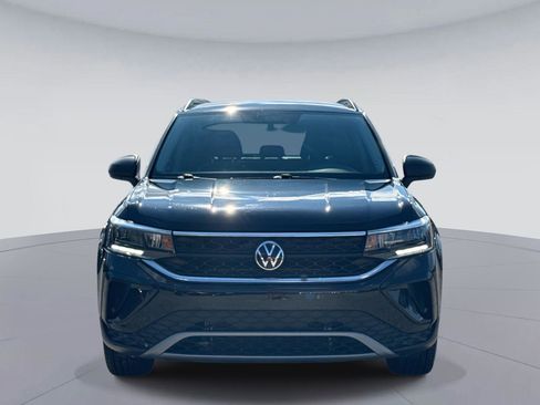 Used 2022 Volkswagen Taos S image 8