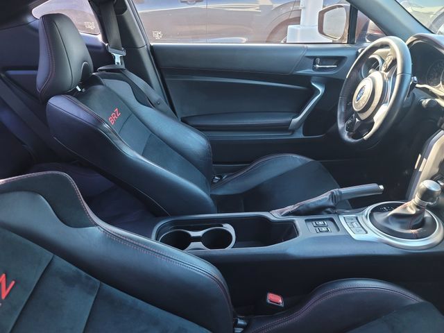 Used 2020 Subaru BRZ Limited RWD image 2