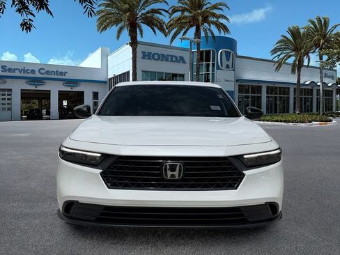 Used 2024 Honda Accord Sport image 3