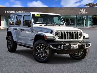 Used 2025 Jeep Wrangler Unlimited Sahara