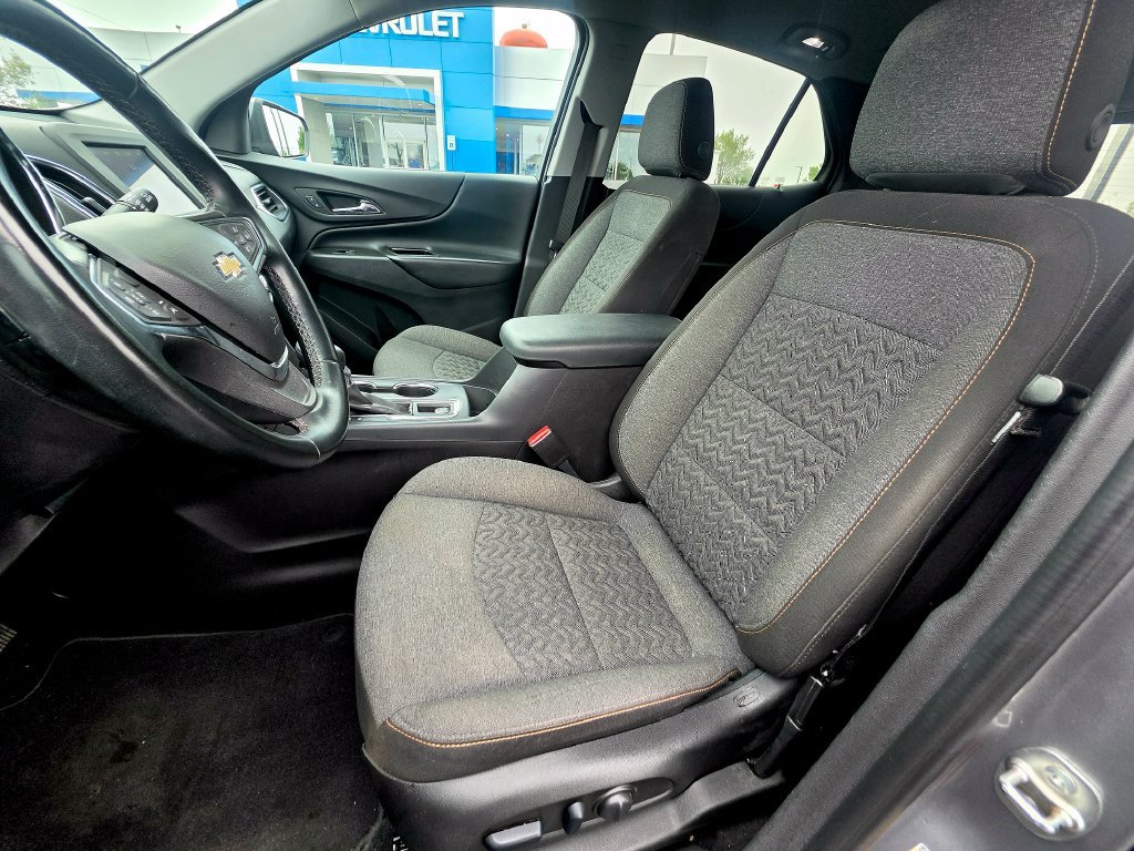 Used 2024 Chevrolet Equinox LT FWD image 17