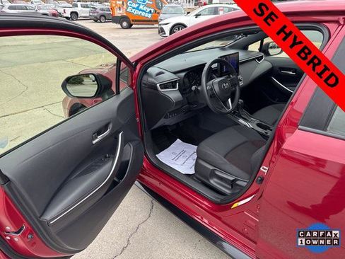 Certified 2024 Toyota Corolla SE image 9