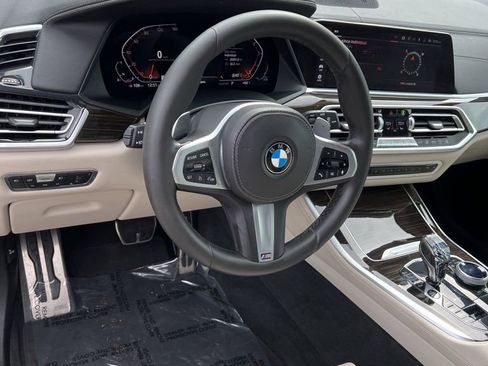 Used 2020 BMW X5 sDrive40i w/ M Sport Package image 12