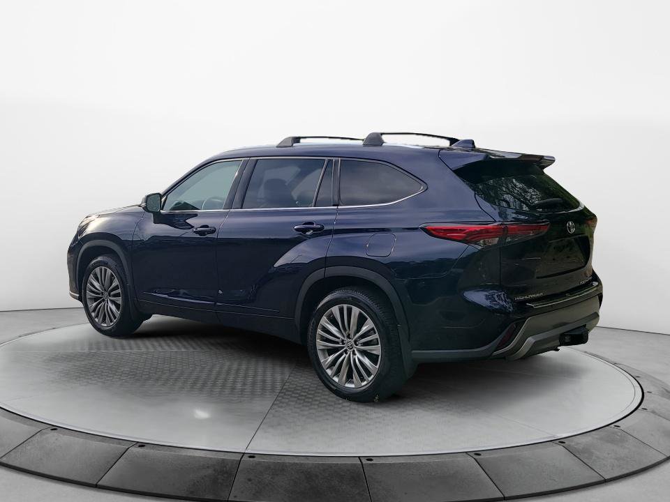 Used 2021 Toyota Highlander Platinum AWD/4WD image 5
