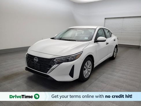 Used 2025 Nissan Sentra S image 1