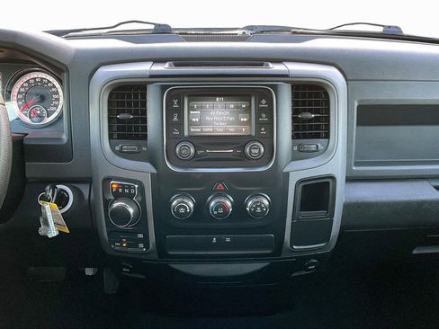 Used 2015 RAM 1500 Express image 6