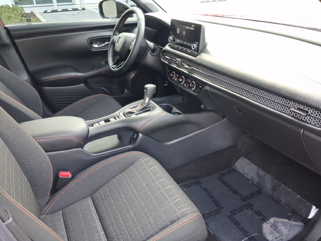 Used 2025 Honda HR-V Sport image 24
