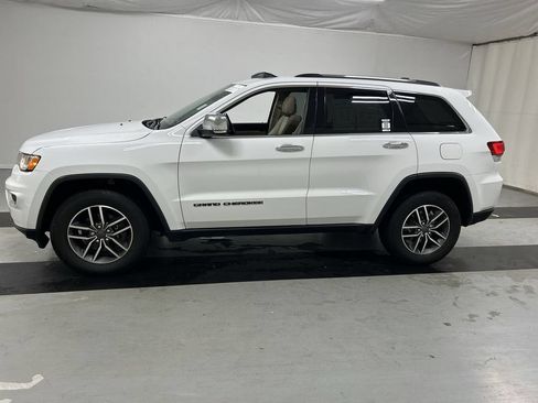Used 2020 Jeep Grand Cherokee Limited AWD/4WD image 6