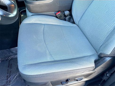 Used 2023 RAM 2500 Big Horn w/ Level 1 Equipment Group image 18