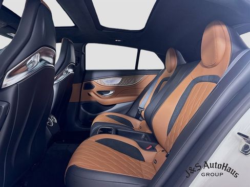 Used 2021 Mercedes-Benz AMG GT 43 w/ Driver Assistance Package image 27