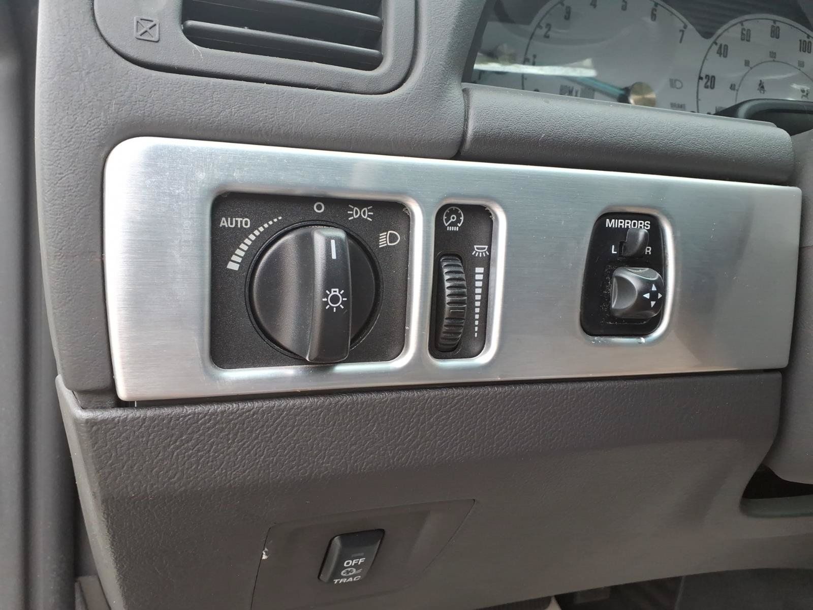 Used 2002 Ford Thunderbird RWD image 14