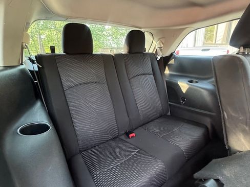 Used 2020 Dodge Journey SE w/ SE Popular Equipment Group image 13