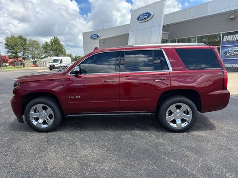 Used 2020 Chevrolet Tahoe Premier AWD/4WD image 29