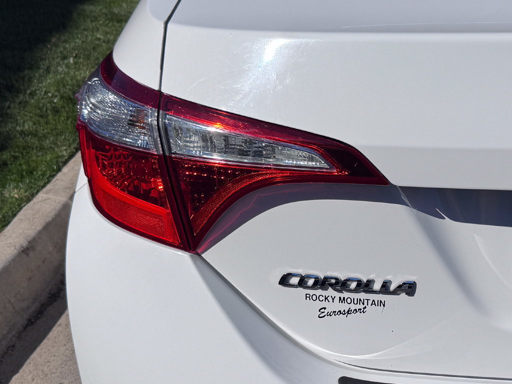 Used 2015 Toyota Corolla L FWD image 8