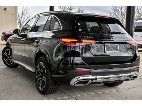 New 2026 Mercedes-Benz GLC 300 4MATIC image 4