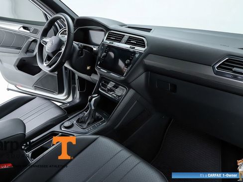 Used 2023 Volkswagen Tiguan SE R-Line image 71