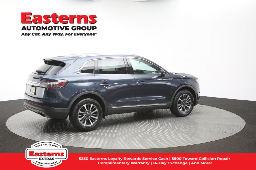 Used 2023 Lincoln Nautilus AWD image 42