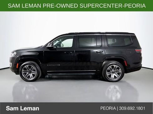 Used 2024 Jeep Wagoneer 4WD w/ Premium Group I image 4