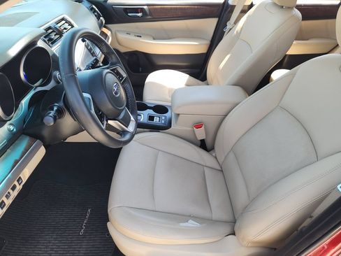 Used 2018 Subaru Outback 2.5i Limited AWD/4WD image 12