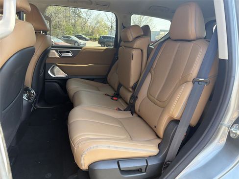 Used 2025 INFINITI QX80 Sensory AWD/4WD image 21