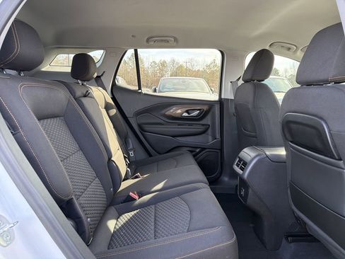 Used 2021 GMC Terrain SLE w/ Driver Convenience Package image 17