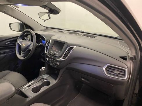 Used 2020 Chevrolet Equinox LT w/ Driver Convenience Package image 26