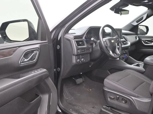Used 2024 Chevrolet Tahoe LS RWD image 11