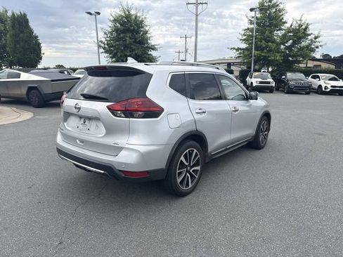 Used 2019 Nissan Rogue SL FWD image 6