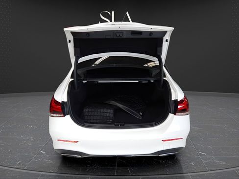 Used 2022 Mercedes-Benz A 220 4MATIC w/ AMG Line image 7