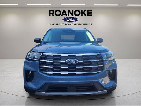 Used 2026 Ford Explorer Active w/ Active Comfort Package AWD/4WD image 6