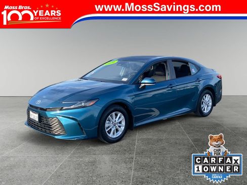 Used 2025 Toyota Camry LE w/ Convenience Package FWD image 1