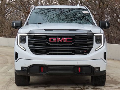 Certified 2023 GMC Sierra 1500 AT4 w/ Technology Package image 4
