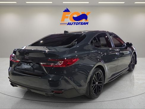 Certified 2025 Toyota Camry SE w/ Convenience Package FWD image 4