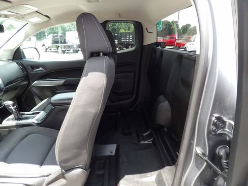 Used 2022 Chevrolet Colorado LT w/ Fleet Safety Package image 28