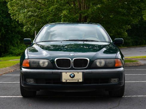 Used 1999 BMW 540i Sedan RWD image 2