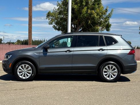 Used 2019 Volkswagen Tiguan S w/ 3rd Row Seat Package AWD/4WD image 7
