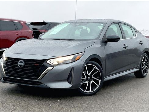 Used 2024 Nissan Sentra SR image 13