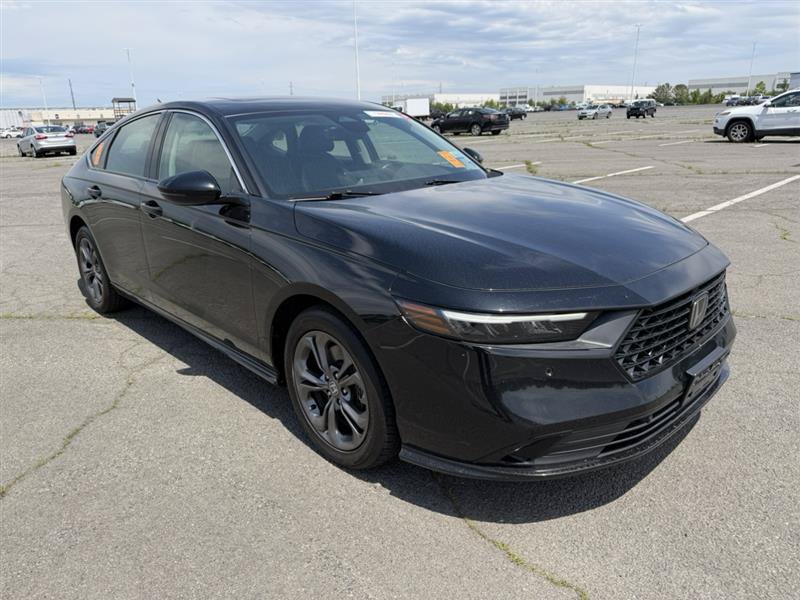 Used 2024 Honda Accord EX-L image 3