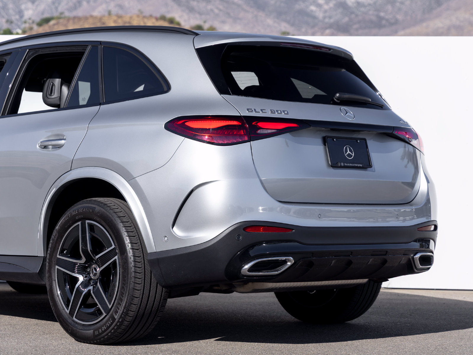 Certified 2026 Mercedes-Benz GLC 300 4MATIC image 5