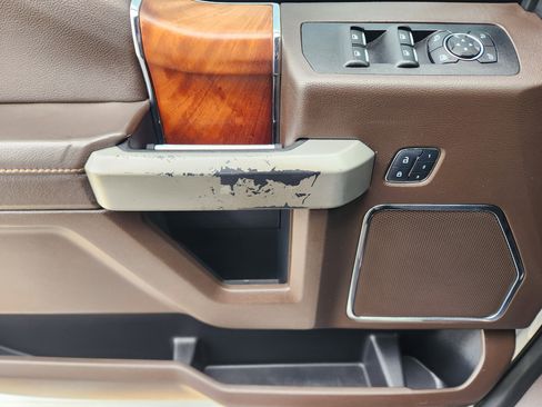 Used 2018 Ford F150 King Ranch w/ Equipment Group 601A Luxury image 27